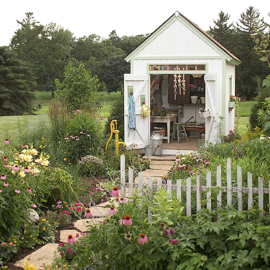 Who Says Building a Garden Shed Can’t Be Fun? Some Ideas and Steps